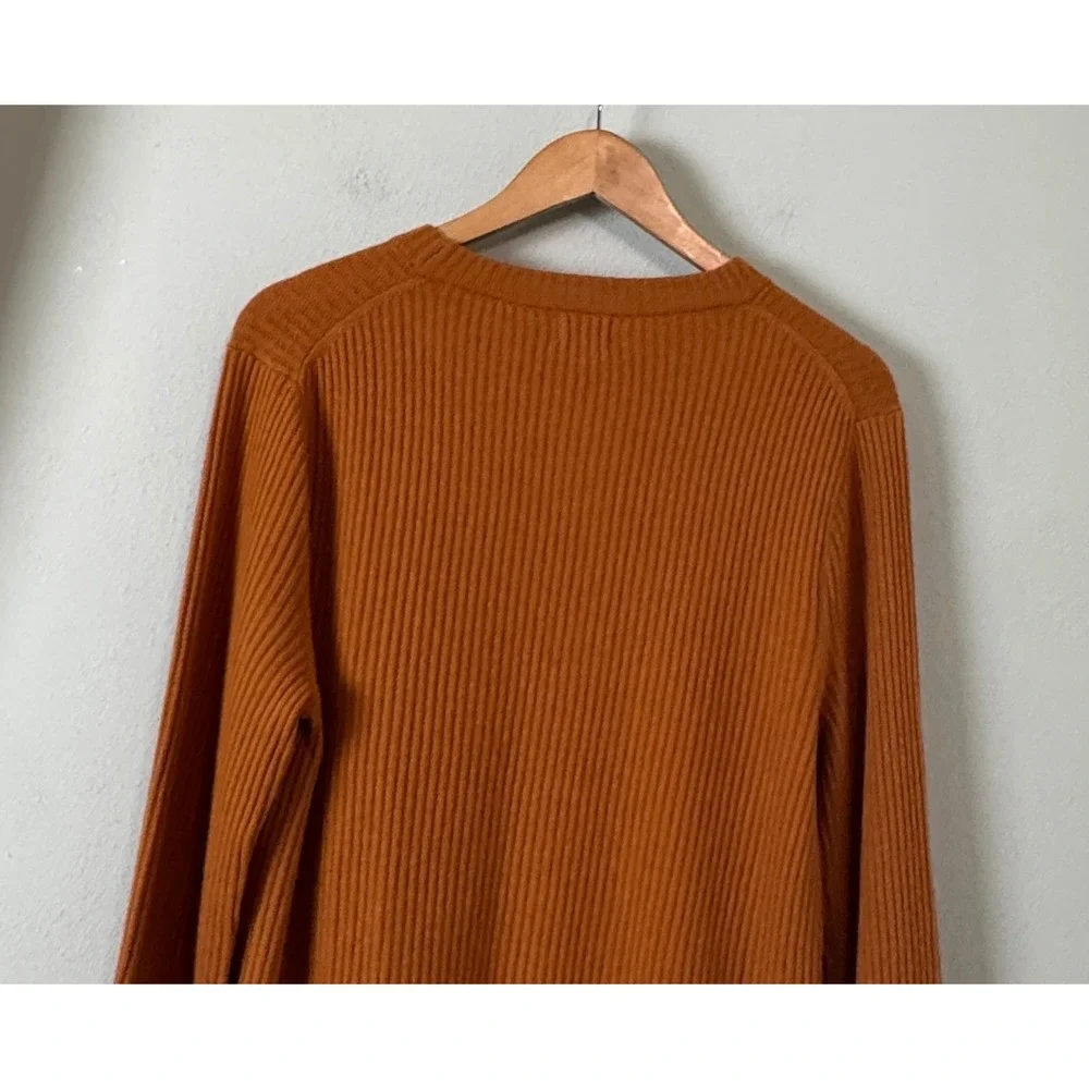 J. Crew Factory from neckline versatile